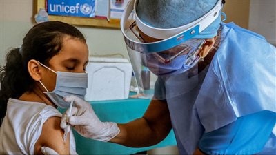 بدران يوضح مدى أهمية تطعيم الأطفال من عمر 12 عامًا بلقاح فايزر| فيديو