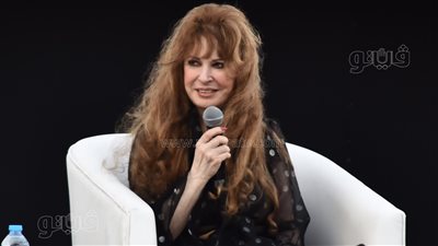 نيللي: مكنتش أعرف أن فيه سينما نظيفة وسينما مبتستحماش| فيديو