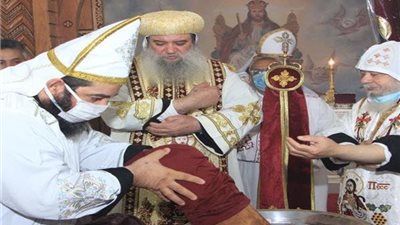 تطييب رفات قديسي دير أبي سيفين بطموه