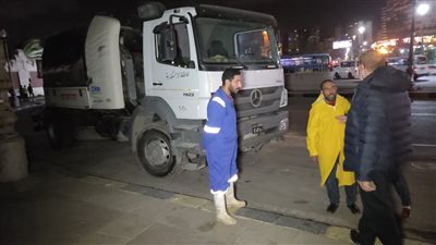 أمطار غزيرة ورياح شديدة تضرب الإسكندرية 