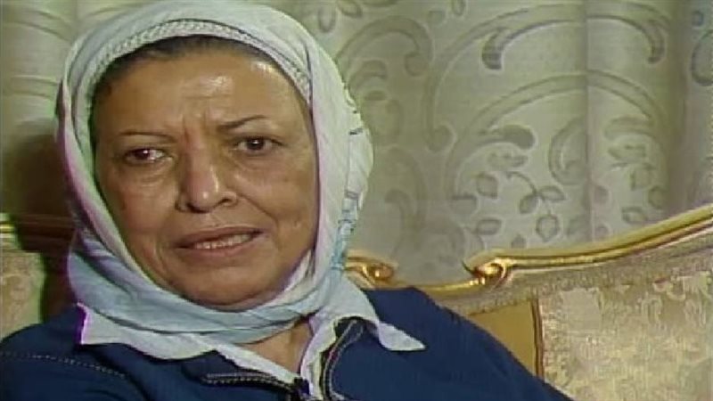 الدكتورة عائشة عبد