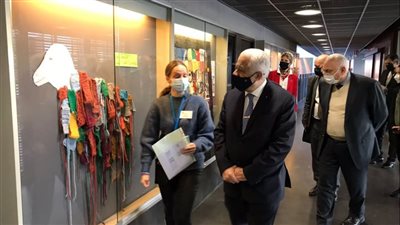 طارق شوقي يزور مدرسة vikki في فنلندا للاستفادة من خبراتها | صور 