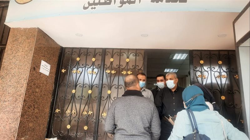 فحص المترديين علي