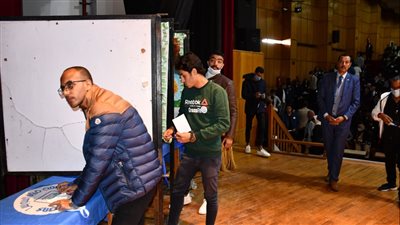 كريم محمد عبد البارى رئيسا لاتحاد طلاب جامعة قناة السويس | صور