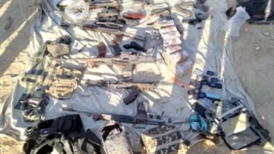 التفاصيل الكاملة لنهاية أخطر عصابة للسرقة بالإكراه.. تبادل لإطلاق النيران 3 ساعات.. والعثور على ترسانة أسلحة بمخبأهم | صور 