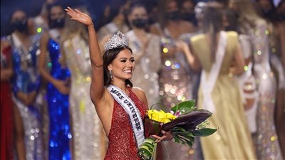 روسيا تختار ملكة جمال التتار لتمثيلها في مسابقة جمال الكون | صور