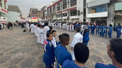 ناشئو الألعاب الرياضية بالزمالك ينظمون ممرًا شرفيًا لمرتضى منصور قبل وصوله| فيديو وصور