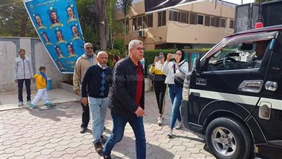  شوبير يشارك بجنازة أدهم السلحدار نجم الإسماعيلي السابق..صور 