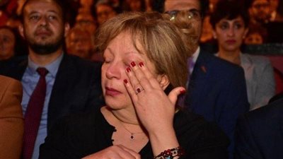 سمية الألفي تبكى على الهواء: الحياة اتغيرت بعد فراق الأحبة