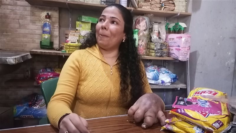 سعيدة عبده حُزين