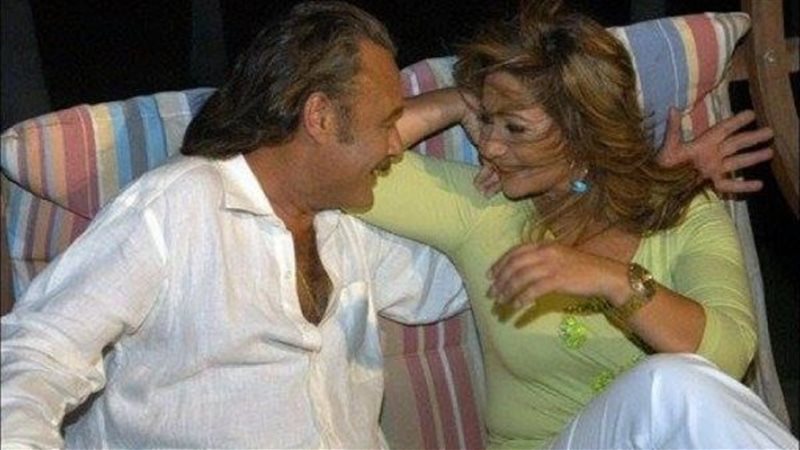 ليلى علوي وفاروق