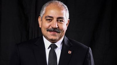 أول تحرك قانوني من العامري فاروق للاعتراف بفوزه في انتخابات الأهلي 