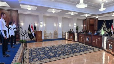 السيسي يشيد بحرص المتقدمين الجدد من أبناء مصر لنيل شرف الانضمام لهيئة الشرطة