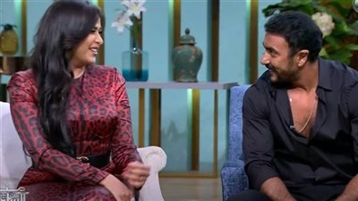 العوضي لياسمين عبد العزيز: وحش الكون رجع.. والفنانة: قعدت تقول وحش لما كنت هسيب الكون