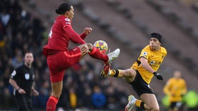 تعادل سلبي بين ليفربول وولفرهامبتون في الشوط الأول بالدوري الإنجليزي