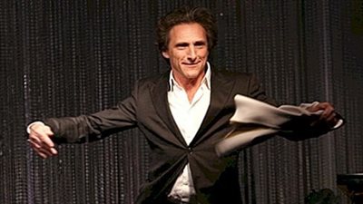 رسميا.. تكريم لورانس بندر فى ختام مهرجان القاهرة السينمائى