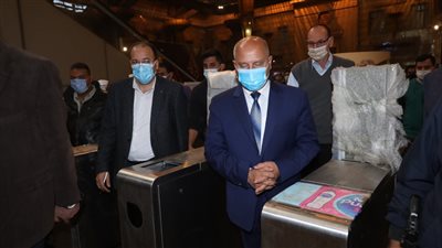 وزير النقل يتفقد محطة سكك حديد مصر برمسيس 