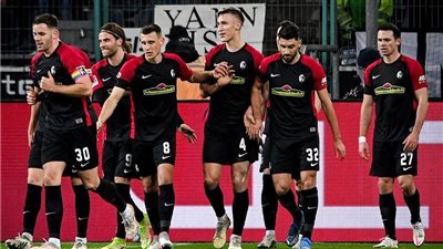 فرايبورج يسحق مونشنجلادباخ 0/6 في الدوري الألماني