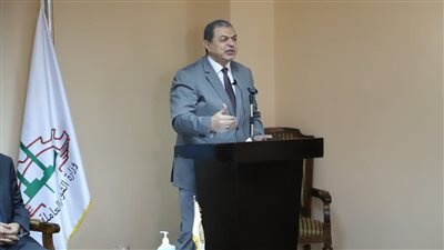 القوى العاملة: التفتيش على 131 ألف منشأة لمتابعة إجراءات كورونا