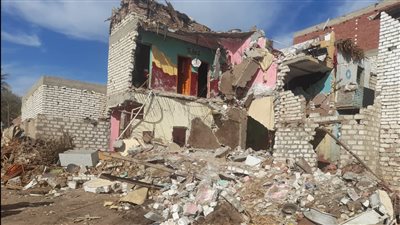 إخلاء 3 منازل عقب انهيار عقار ووفاة 3 أطفال وإصابة 9 أشخاص ببني سويف