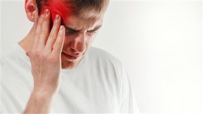 أعراض الصداع النصفي.. و10 طرق للعلاج من الطبيعة