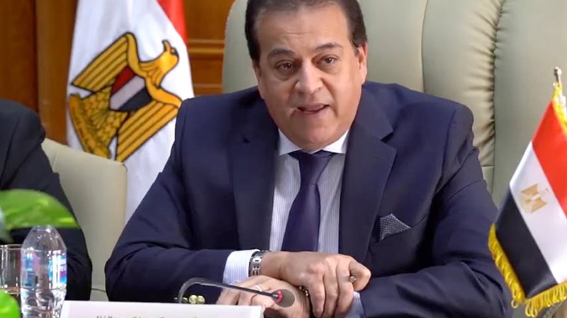 الدكتور خالد عبد