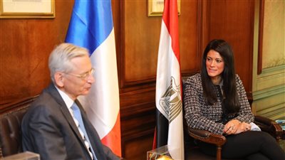 المشاط تؤكد قوة العلاقات الاقتصادية بين مصر وفرنسا والشراكة في تمويل المشروعات
