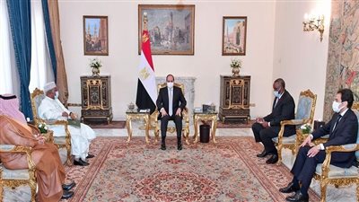  بسام راضي: الرئيس يؤكد دعم مصر الكامل لمهمة الأمين العام الجديد لمنظمة التعاون الإسلامي فى ضوء حجم التحديات التي تواجه العالم الإسلامي والتي تستوجب تعزيز التنسيق والتواصل تحت مظلة المنظمة 