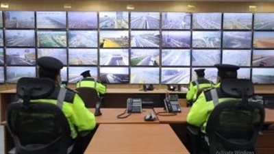 زحام بكوبرى 6 أكتوبر و15 مايو والدائرى الأوسطى.. تعرف على الحالة المرورية اليوم 