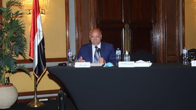 وزير النقل: تصنيع 100 عربة نوم جديدة بأعلى معايير الخدمة الفندقية لتشجيع السياحة