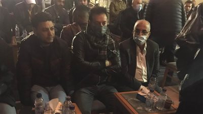 مصطفى شعبان يقدم واجب العزاء في شقيق مجدي الهواري