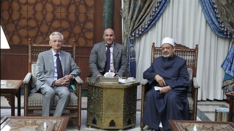 شيخ الأزهر والسفير