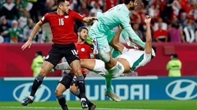 الاتحاد الجزائري يكشف تفاصيل إصابة بغداد بونجاح في بيان رسمي