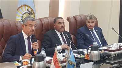 تفاصيل اجتماع محافظ مطروح مع أعضاء لجنة إسكان النواب | صور