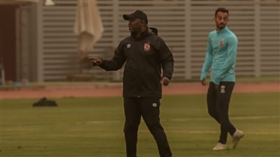 مران الأهلي.. موسيماني يعقد محاضرة للاعبين