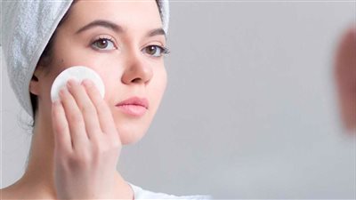 روتين العناية بالبشرة الدهنية خلال الطقس السيء والعواصف الرملية