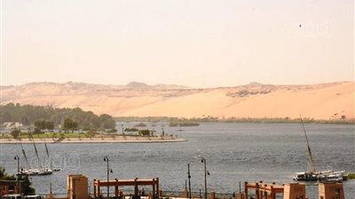 رفع درجة الاستعداد القصوى وغلق حركة الملاحة النهرية بسبب سوء الأحوال الجوية بأسوان