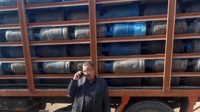 ضبط 500 أسطوانة بوتاجاز قبل تصريفها بالسوق السوداء بأسيوط