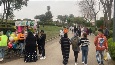 إقبال كثيف على الحديقة الدولية في ثالث أيام عيد الفطر (صور)