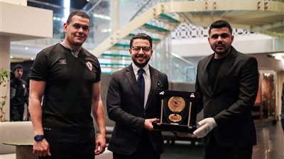 الزمالك يكرم قنصل مصر في جنوب أفريقيا 