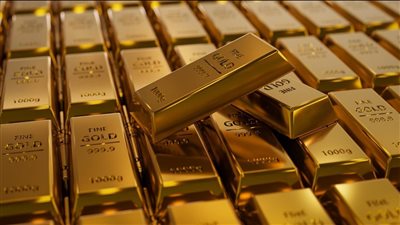 انخفاض أسعار الذهب 2.2% بعد تراجع ترامب عن تهديده بإقالة رئيس الفيدرالي 