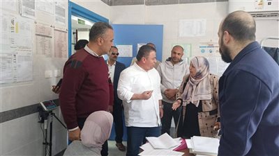 سكرتير عام البحيرة يتفقد سير العمل بالمرافق العامة (صور)