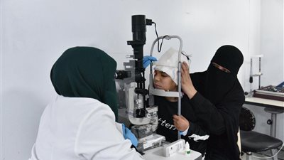 تهتك في قرنية العين اليمني، الصحة تكشف الحالة الصحية لطفلة قطار المنوفية