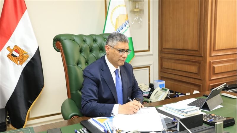 محافظ الجيزة 