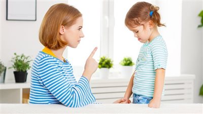 طرق التعامل مع الطفل الأناني وتقويم سلوكياته