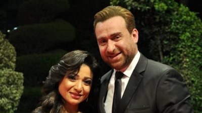 بعد أسابيع من رحيل والدتها، وفاة زوجة نضال الشافعي