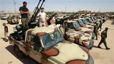 تحركات عسكرية ضخمة تتحرك من مصراتة باتجاه طرابلس، والمجلس الرئاسي الليبي يحذر 