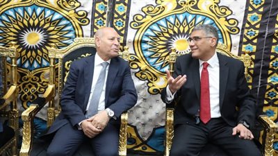 محافظ القاهرة يشارك فى احتفالات العيد القومى لمحافظة الجيزة