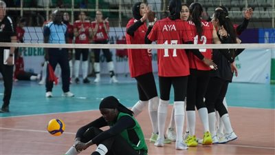 سيدات طائرة الأهلي يفوز على سوكوسيم السنغالي في بطولة إفريقيا