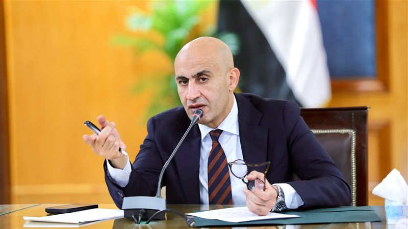 محمد عبد اللطيف وزير